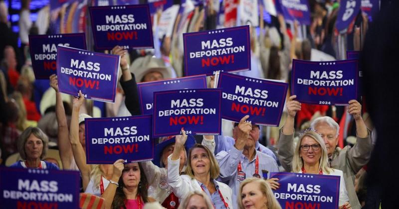 Адміністрація Трампа планує відправити назад в Україну емігрантів з радянських часів, а також ще 78 осіб.