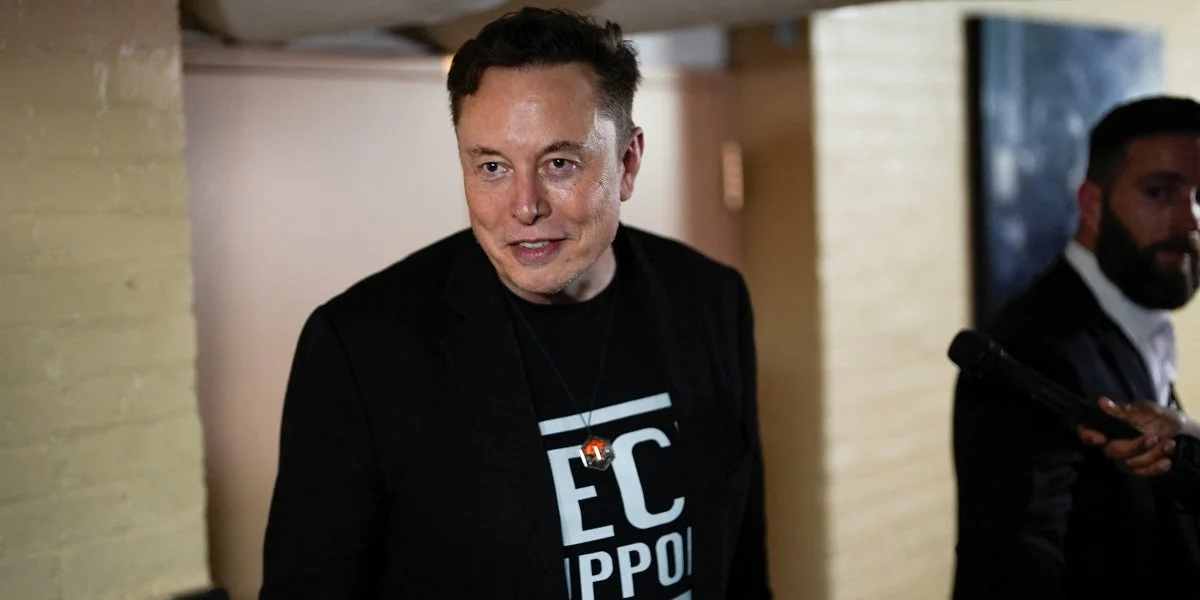 Знову виникли суперечливі реакції. Чат-бот Grok потрапив у центр уваги через скандальне запитання про вибір між людським життям та мозком Ілона Маска.