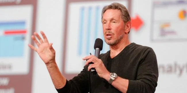 Унікальна назва. Один із найбагатших людей світу змінив ім'я своєї яхти, яка в іншому напрямку звучала як 