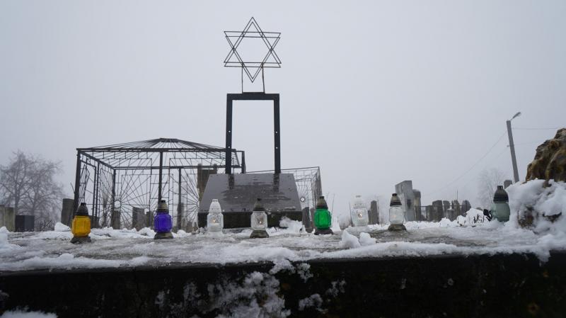 У Чернівцях відзначили пам’ять жертв Голокосту.
