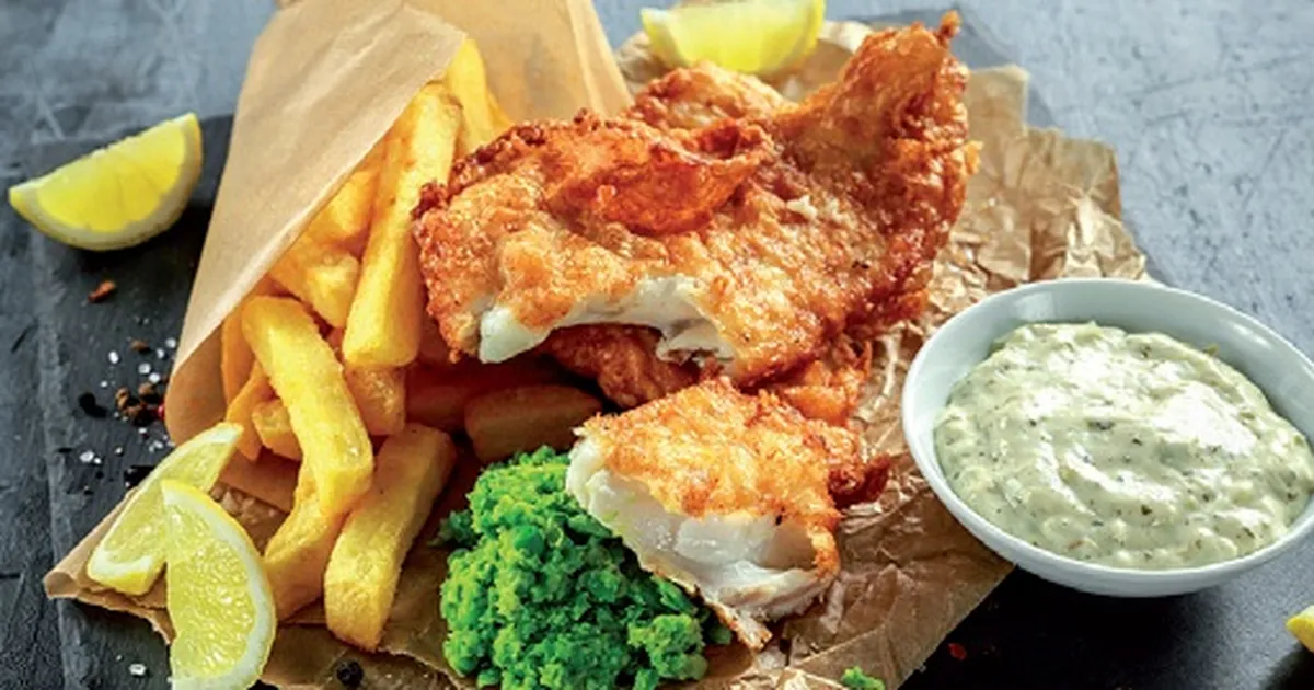 Риба з картоплею по-англійськи: ця улюблена страва має більше ніж 150-річну історію.