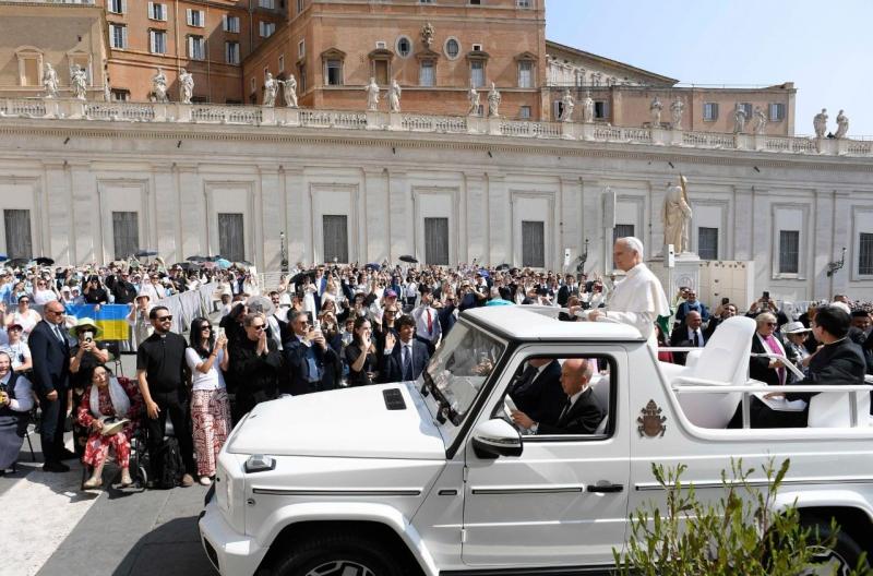 Батько: Ісус лікує нас, щоб ми могли справді знайти свободу - Vatican News