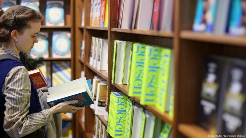 Які твори обирає молодь Німеччини для читання на тему Другої світової війни?
