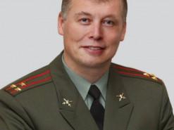 Схоже, що Grok 4 отримує консультації від Ілона Маска для вирішення спірних питань.