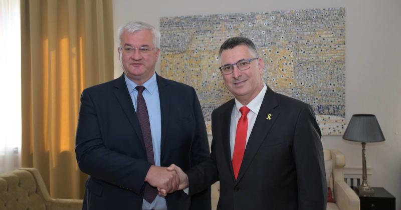 Міністр закордонних справ Ізраїлю Гідеон Саар здійснив візит до Києва - новини від bigmir)net.
