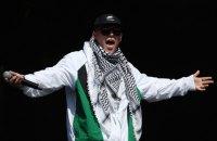 Ірландський виконавець у жанрі реп з'явиться перед судом у Лондоні через використання прапора 