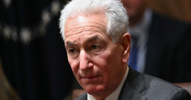 Франція відкликала свого посла з США у відповідь на лист, в якому містилися звинувачення в антисемітизмі.
