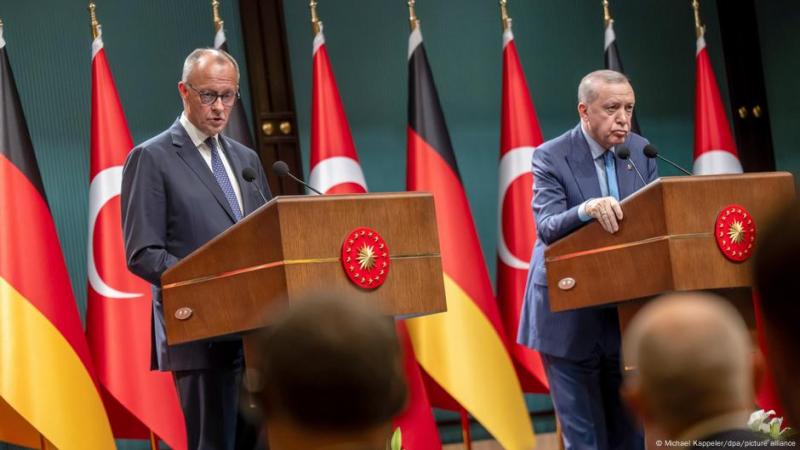 Між Мерцом і Ердоганом розгорілася дискусія стосовно ситуації в Ізраїлі та Газі.