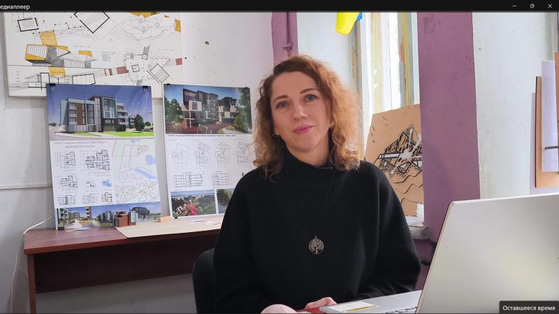 Розпочати з нової сторінки: як жінки в Україні отримують можливість для повторної самореалізації.