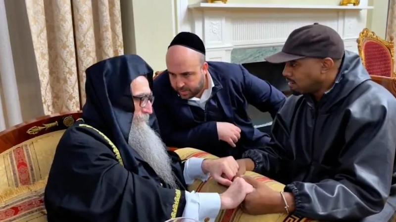 Каньє Вест офіційно приніс вибачення рабинові за свої антисемітські коментарі.