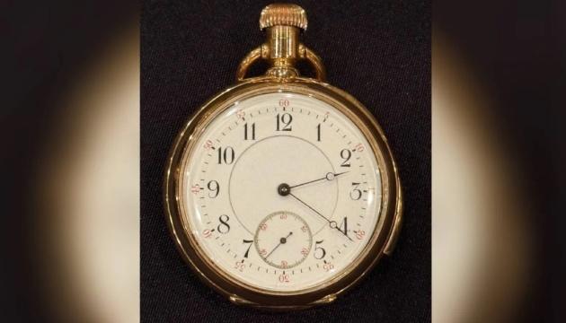 Кишеньковий годинник, що належав пасажиру 