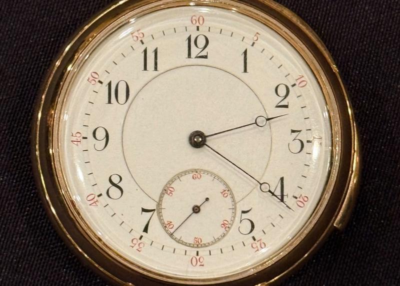 Годинник, що належав пасажиру Титаніка, був проданий за небачені £1,78 мільйона.