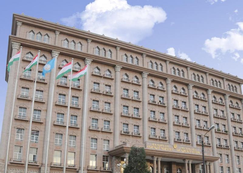 Кривава подія в школі Підмосков'я: Міністерство закордонних справ Таджикистану викликало посла Росії.