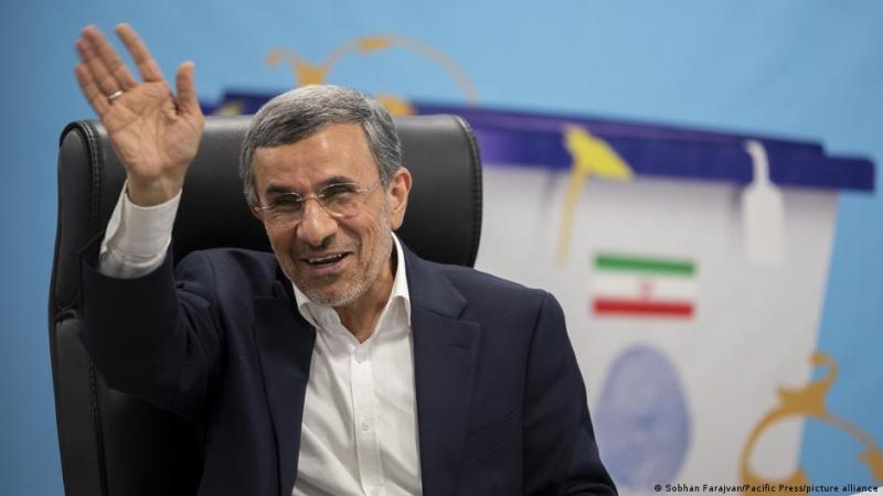 Екс-президент Ірану Махмуд Ахмадінежад помер у Тегерані, повідомляють ЗМІ.