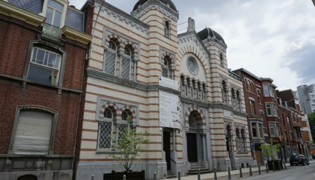 У Льєжі, Бельгія, стався вибух, який завдав шкоди старовинній синагозі.