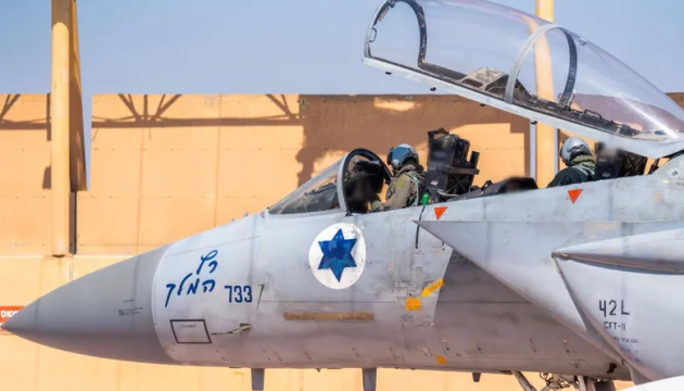 Збройні сили Ізраїлю планують продовжити операцію проти Ірану як мінімум на три тижні, повідомляє ЦАХАЛ.