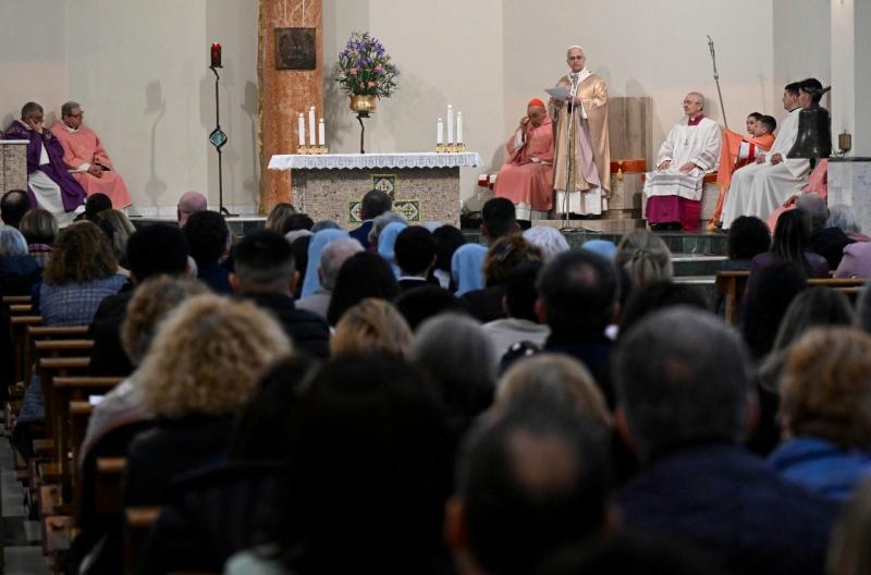 Батько: той, хто звертається до Божественного імені, має шукати миру - Vatican News.