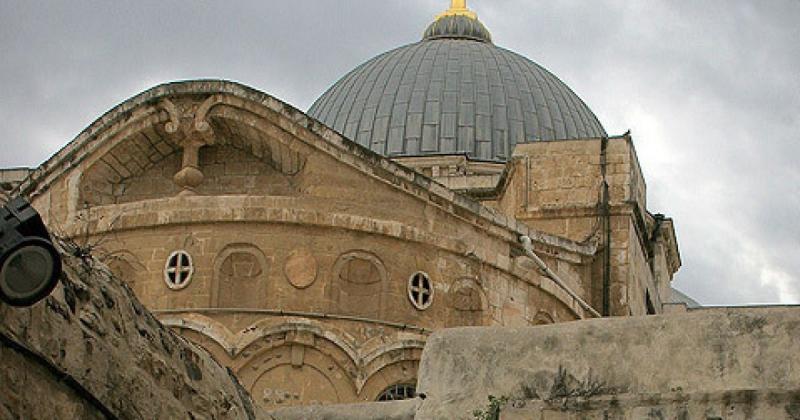 Вперше за всю історію в Єрусалимі було вирішено призупинити богослужіння в Храмі Гроба Господнього.