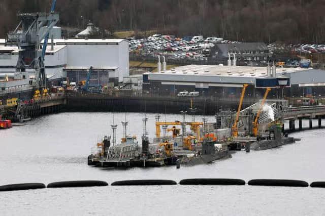 Великобританія пред'явила обвинувачення особам, які намагалися незаконно потрапити на територію бази, де розташовані атомні підводні човни.