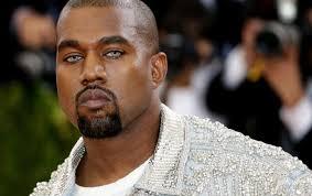 Концерт американського репера був скасований у зв'язку з його суперечливими висловлюваннями.