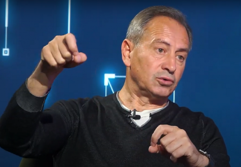 Микола Томенко аналізує парадокс, що виникає у воюючій державі: чому досі не покарали за образи на адресу українців?