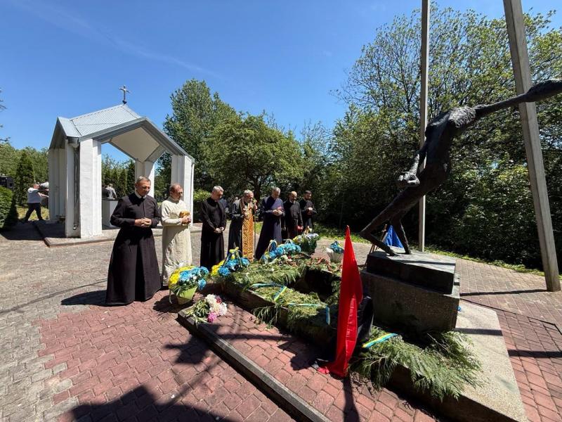 Тисячі тіл виявлено у соляній шахті на Львівщині. Урочище Саліна, незважаючи на те, що минуло 85 років з моменту трагедії, досі не отримало офіційного визнання від держави - Новини Твоє місто.