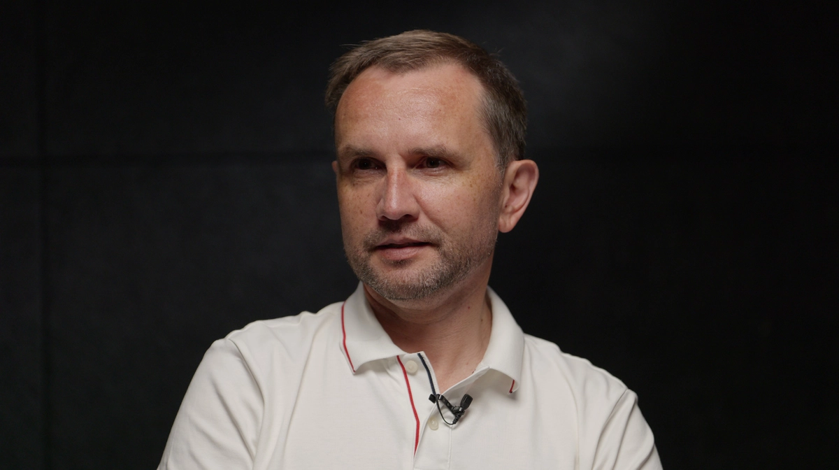 В Польщі проживає велика кількість українців, і їх присутність легко помітна. У найгіршому випадку це може призвести до насильства - Володимир Вʼятрович.