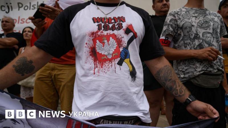У Варшаві чоловік знищив магазин у знак протесту проти антиукраїнських лозунгів.