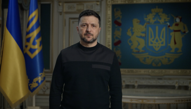 Зеленський, у річницю теракту ХАМАСу на Ізраїль, висловив свої співчуття сім'ям жертв.