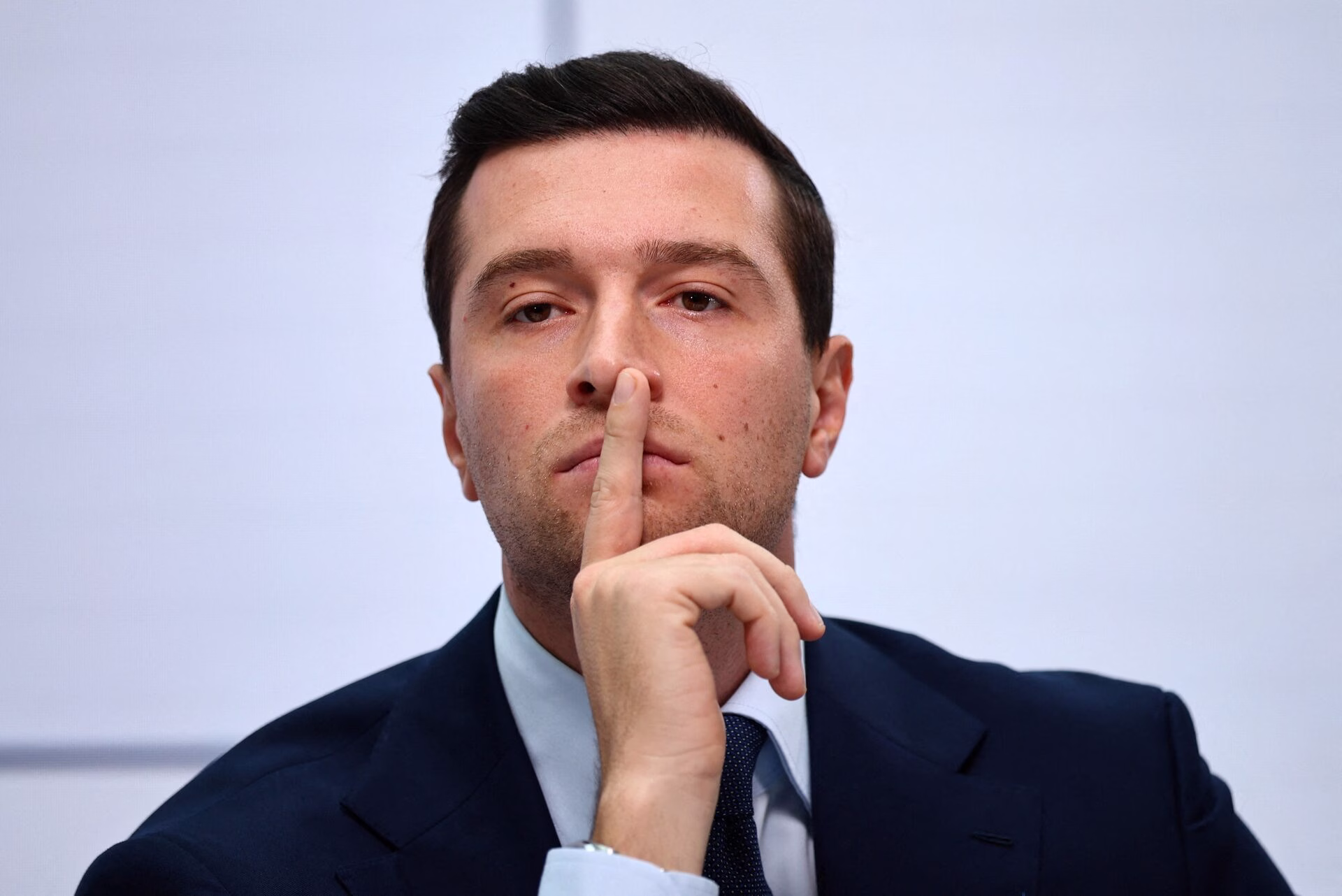 Жордан Барделла знову став лідером партії Ле Пен | Основні новини України